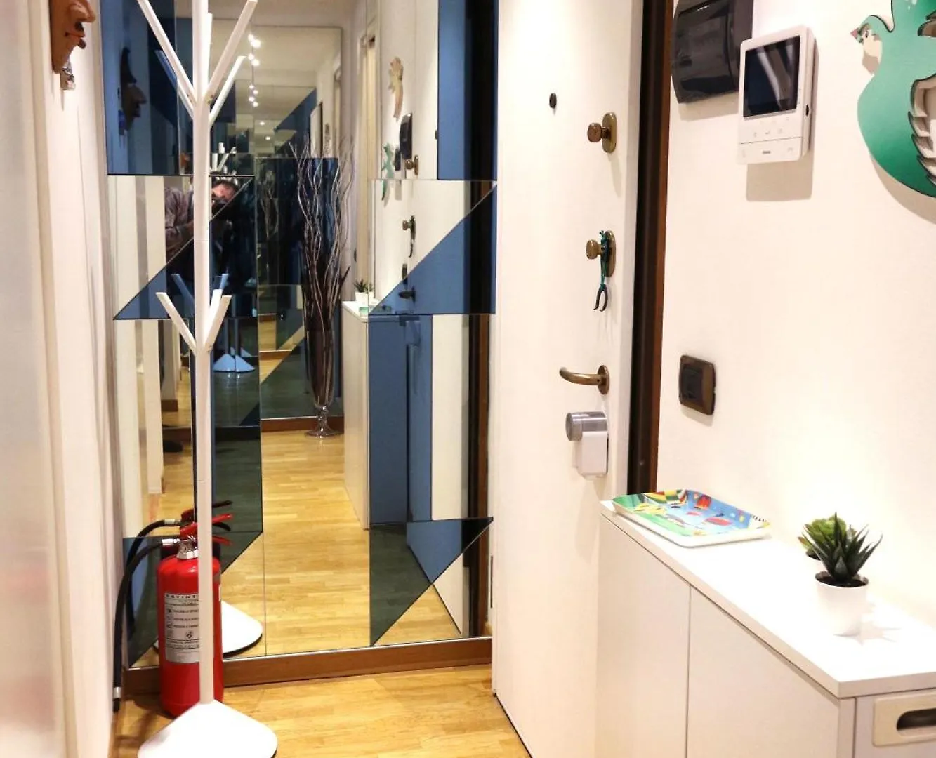 Brera Apartment Con Posto Auto Gratuito Mailand